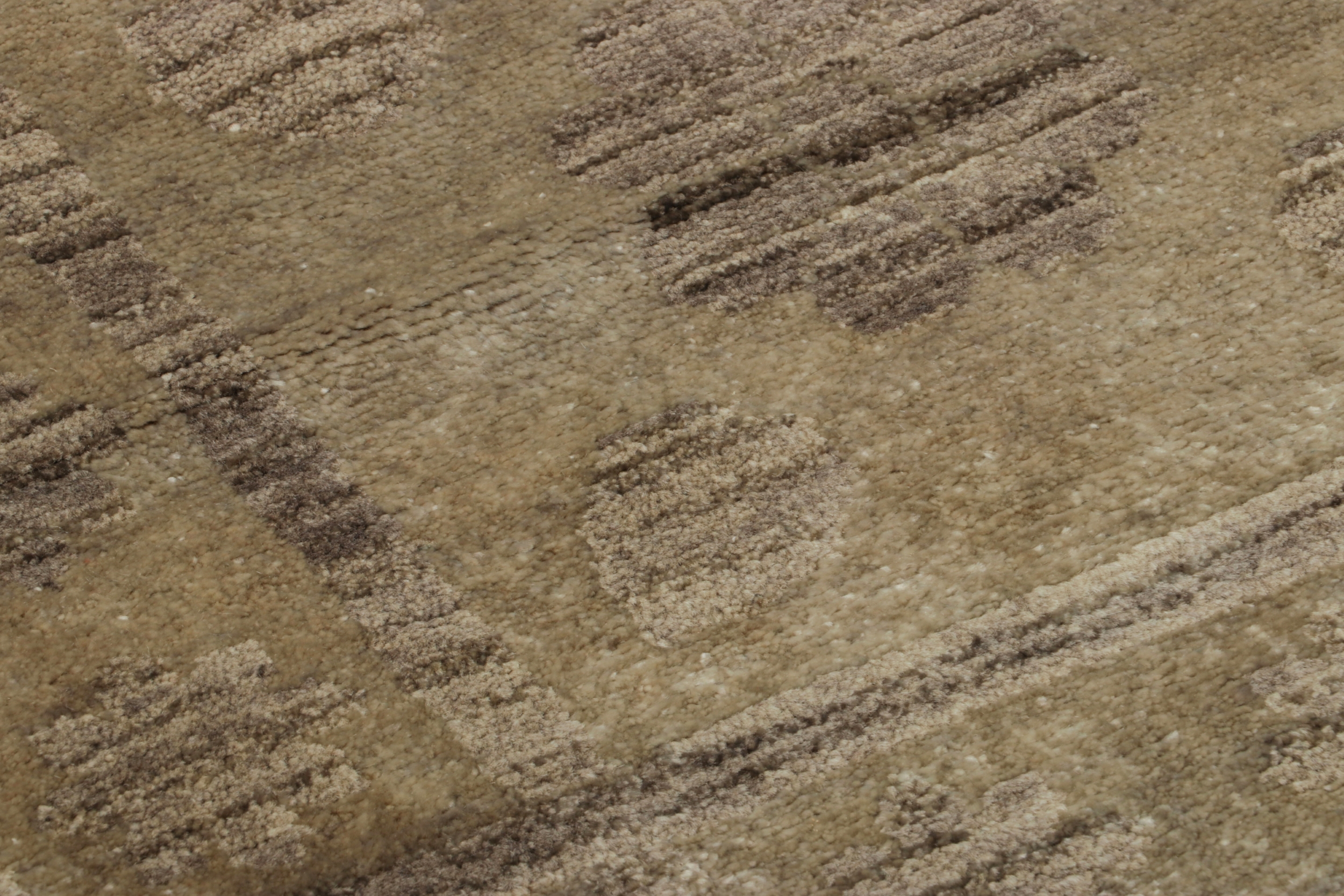 Classic Custom Rug Sample - 5029603-1